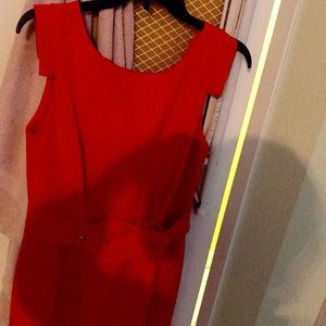 Size small buckle like waist slit back bottom